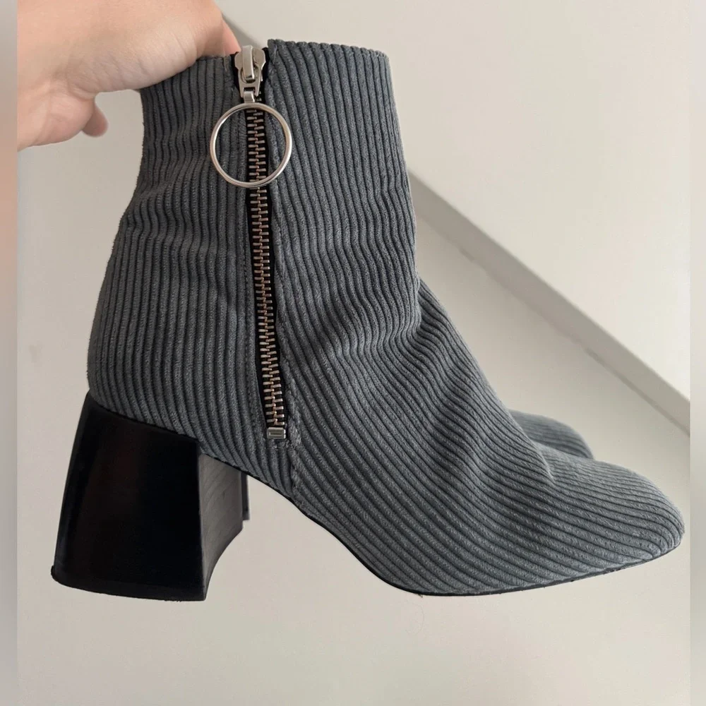 Free People Gray Corduroy O Ring Zip Block Heel Ankle Boots